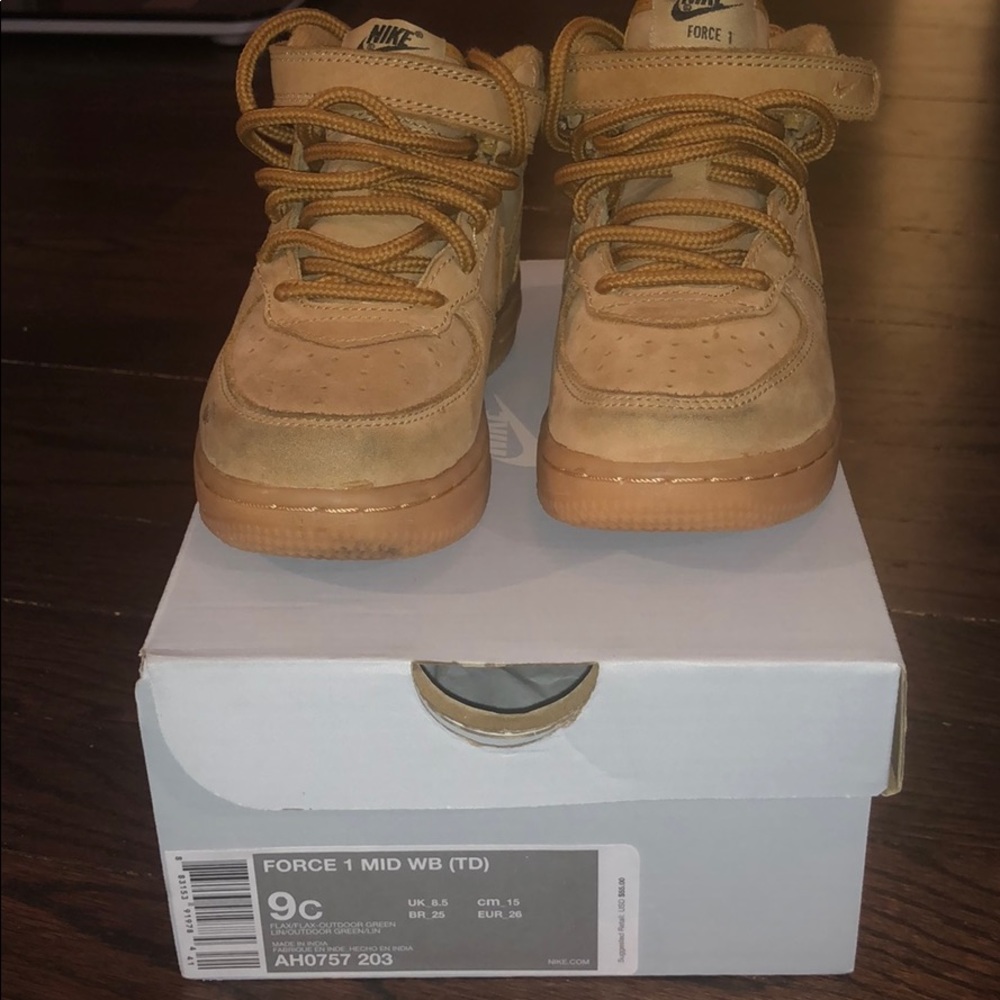 Boys Nike Air Force Ones Mid-Top